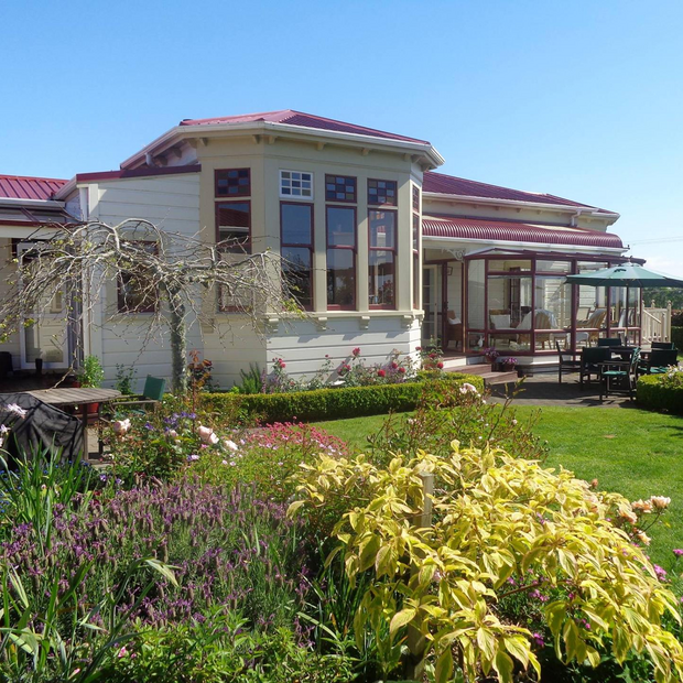 Außenansicht, Villa Heights Bed & Breakfast, Taranaki, Neuseeland Rundreise