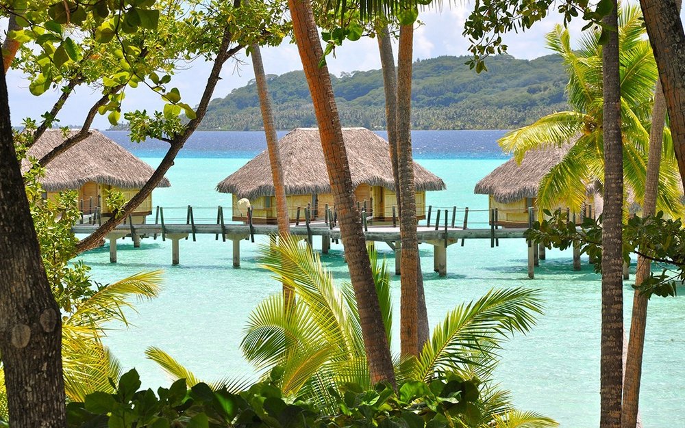 Wasserbungalows, Le Taha'a Island Resort & Spa, Französisch Polynesien, Südsee Reis