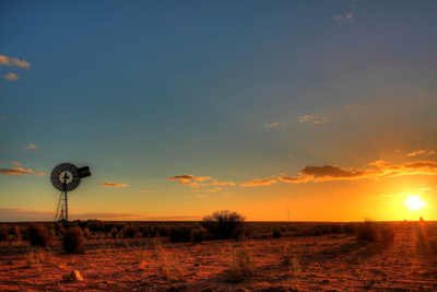 Sonnenuntergang im Outback, Australien Mietwagenreise