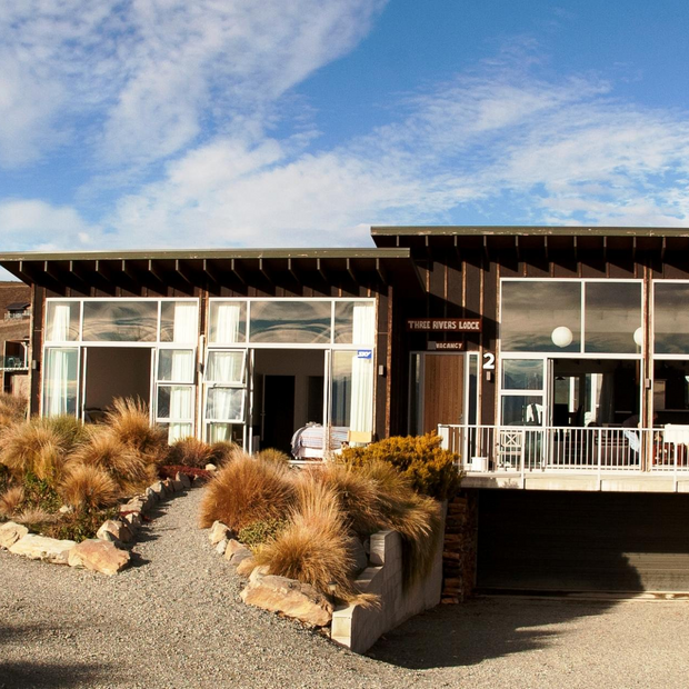 Außenansicht, Three Rivers Lodge, Lake Tekapo, Neuseeland Rundreise