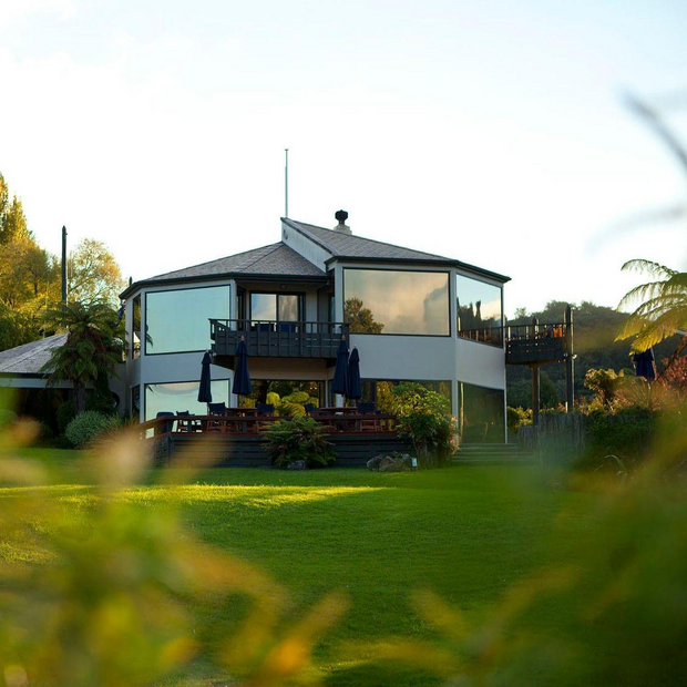 Willkommen in der Solitaire Lodge, Rotorua, Neuseeland Reise