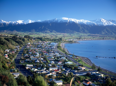 Der ehemalige Walfängerort Kaikoura an der Ostküste der neuseeländischen Südinsel